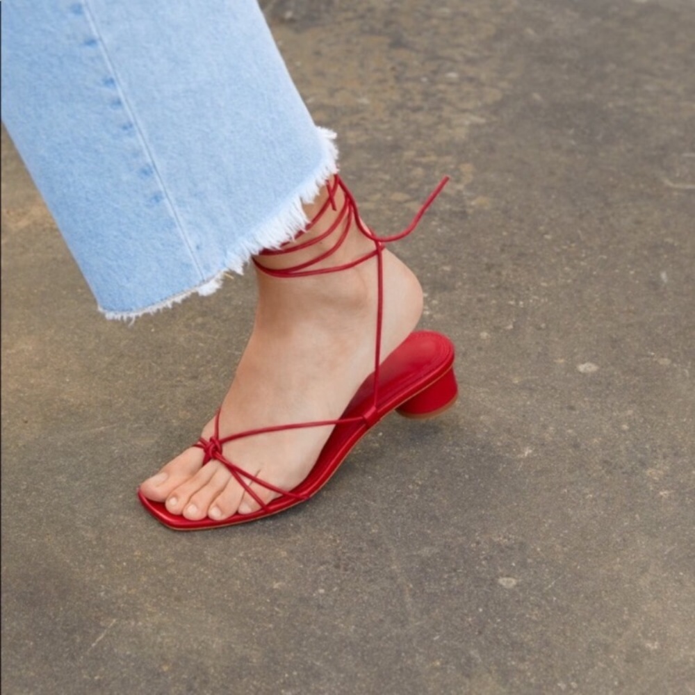 Zara red heeled sandals, 100% leather, size 39 NWT